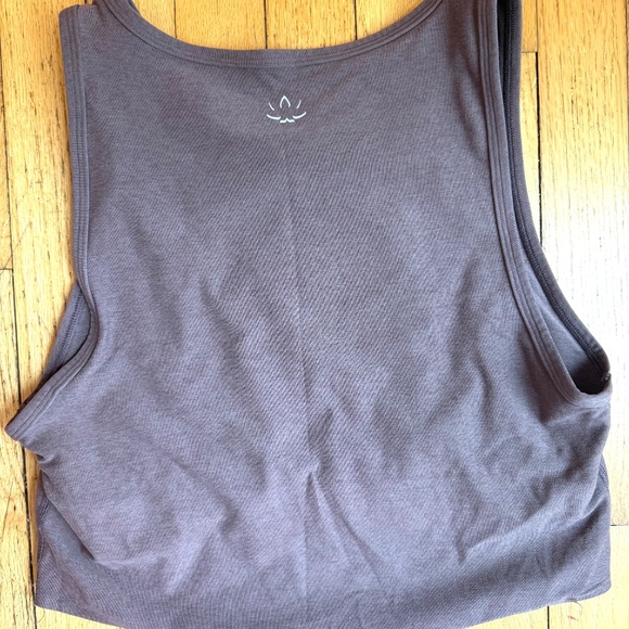 Beyond Yoga Mauve Matching Set (Size L) - Picture 4 of 6